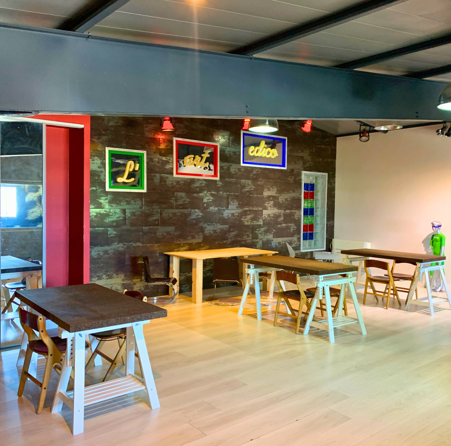 Espace totem Un cadre idéal pour les petites entreprises et les stratups