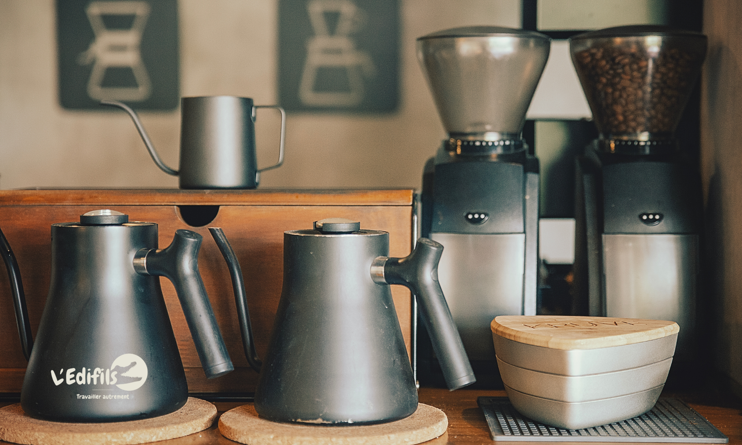 Bureau Trône équipement-Edifils